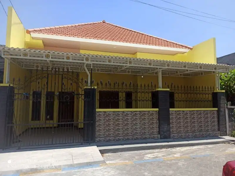 Dijual Rumah Murah Bersih Terawat Luas di Taman Pinang Indah Sidoarjo