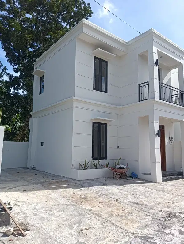 Rumah 2 Lantai Siap Huni Dekat UMY Harga Murah