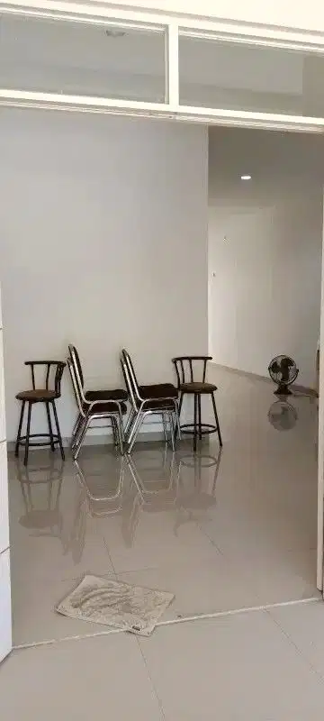 Jual Rumah Baru 2 lantai di Perumahan Kutisari, Surabaya