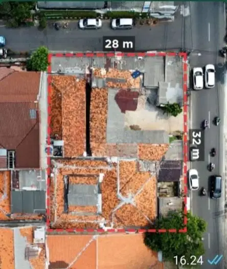 Rumah lama hitung tanah, Jalan komersil Tebet, dilewati angkot&trans