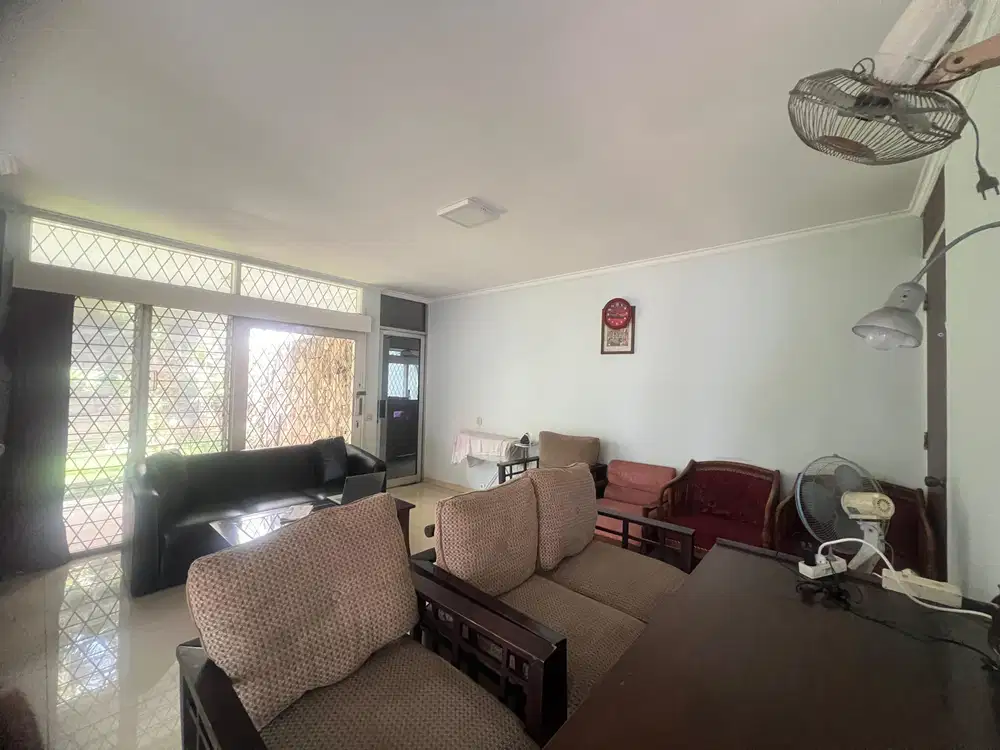 Dijual Rumah di Senayan