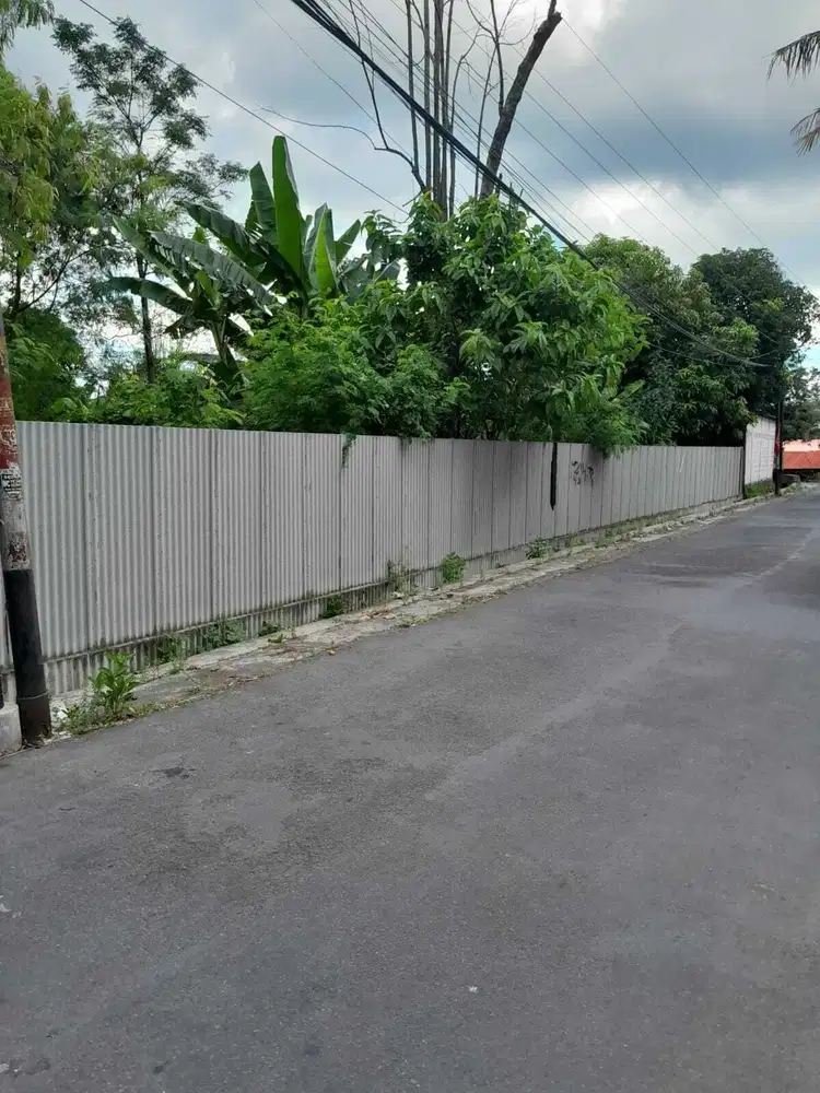 Di sewakan tanah pekarangan di maguwo dalam ring road timur kampus upn