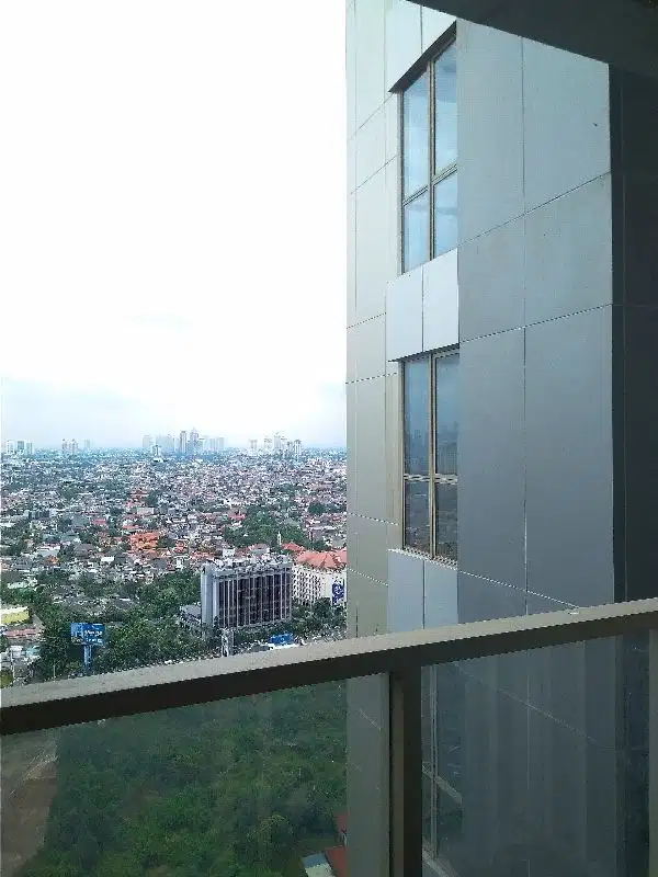 Apartemen mewah 2BR di Taman Anggrek Residence