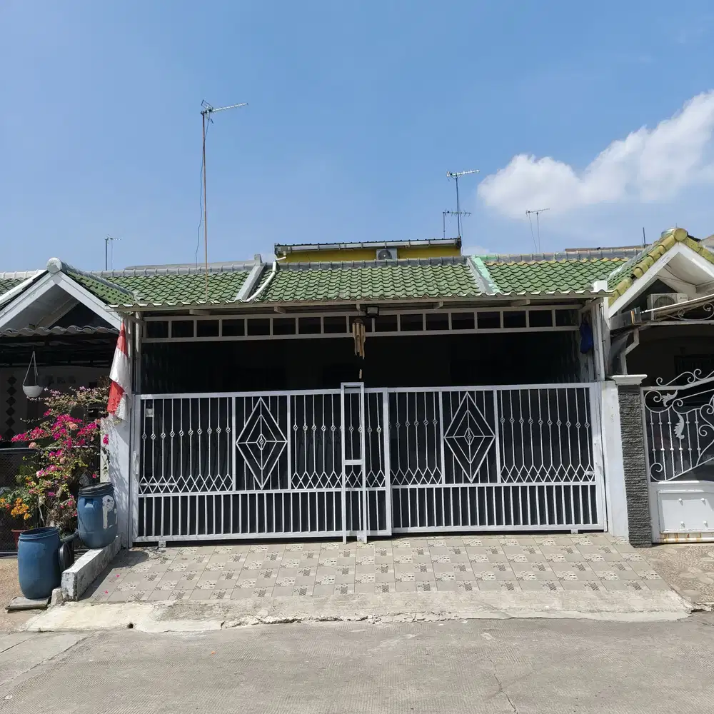 Dijual rumah murah 2lantai Cluster Mekar indah Jababeka Cikarang ready