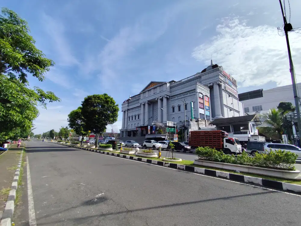 TANAH JALAN PALAGAN SLEMAN  DEKAT HYATT COCOK KOST ATAU HOMESTAY