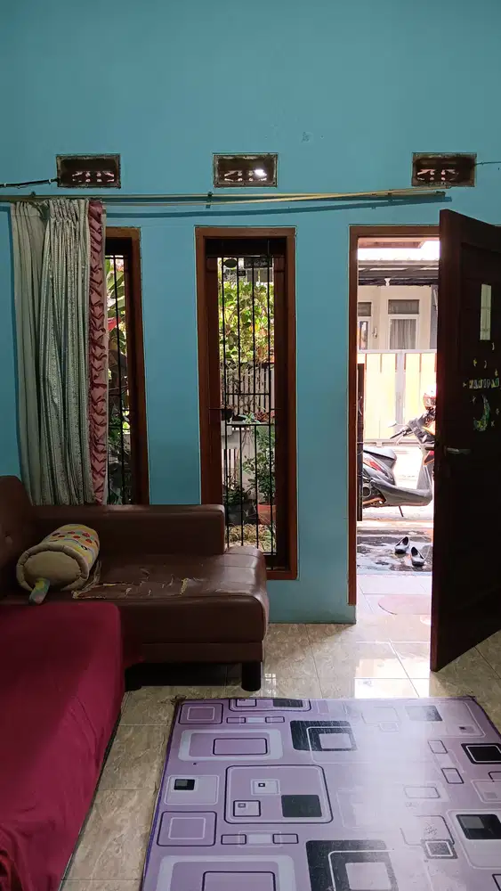 Rumah siap huni di cluster dekat terusan Cikajang Antapani