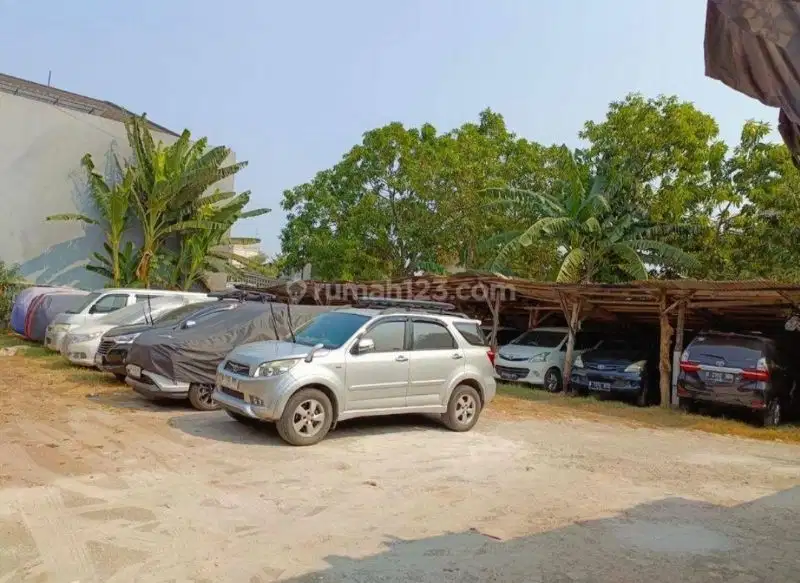 Jual Tanah Kavling Green Garden 597 m2 Hoek Harga Dibawah NJOP Hoek