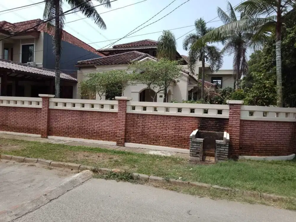 Di Jual Rumah HOOK di Cinere Cocok  untuk Tempat Tinggal Dan Usaha