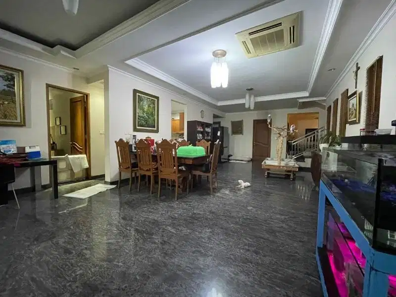 Dijual Rumah Kondisi Bagus Area Bintaro Sektor 2, Jakarta Selatan