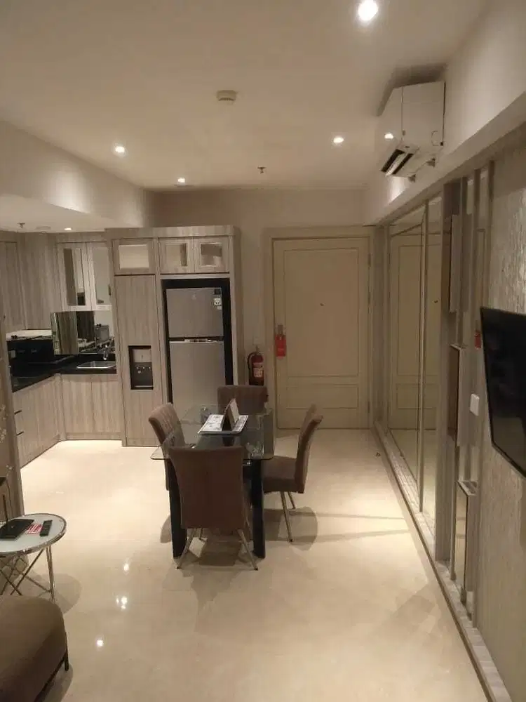 Murah Dijual Apartemen Lt 10 One Icon Residence, Tunjungan Plaza