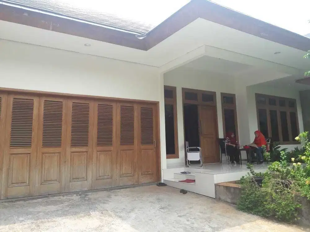 Rumah Luas Dijual di Grogol Utara, Belakang ITC Permata Hijau