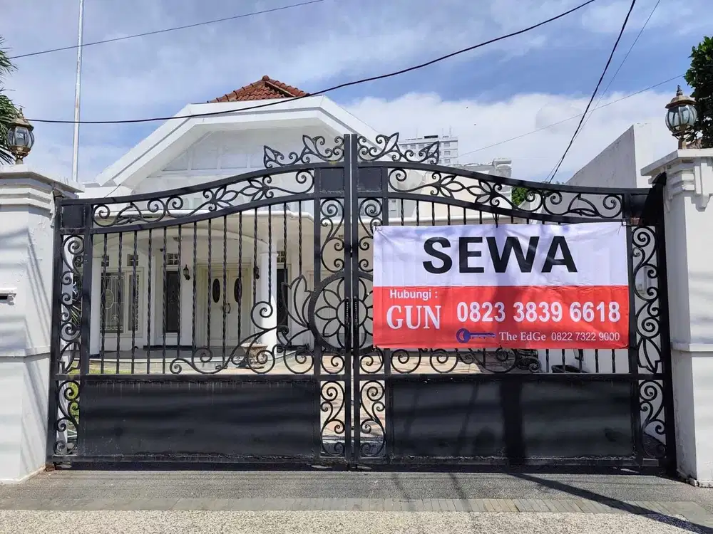 Disewakan Rumah Usaha di  Jalan Kalimantan, Gubeng, Surabaya Pusat