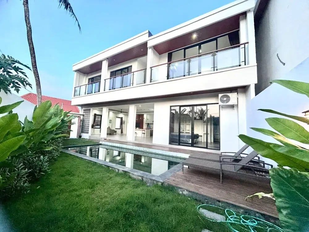 VILLA READY NEW 4BR DEKAT PANTAI CEMAGI FURNISHED DI CANGGU