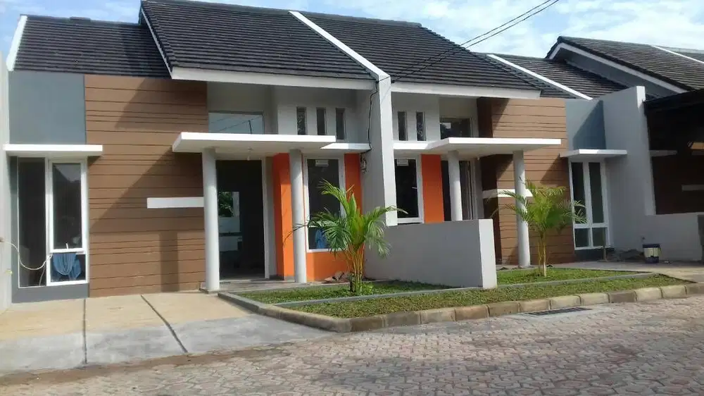 Jual rumah baru dekat sekolah Penabur & Pintu TOL kota wisata