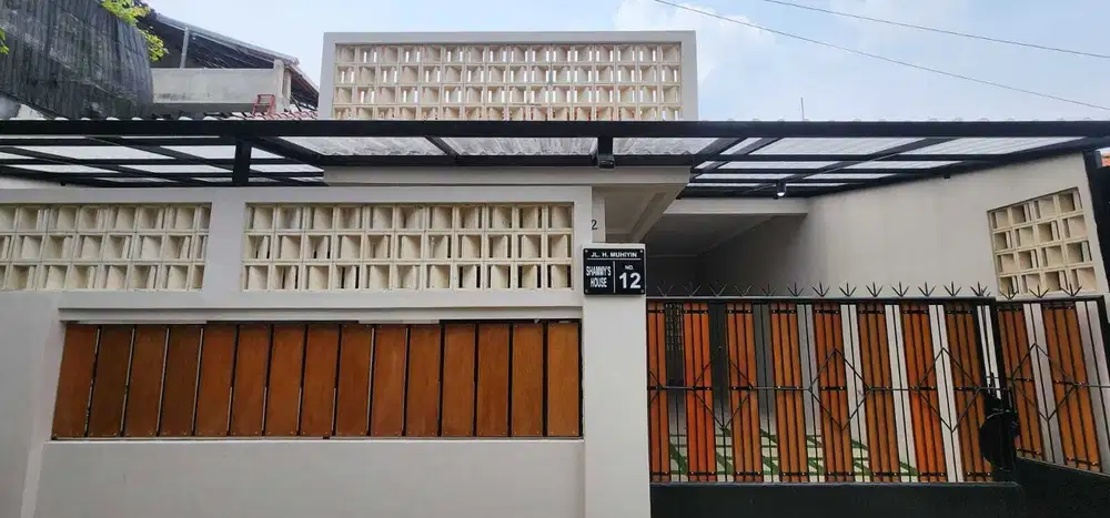 Dijual atau di Sewa Rumah baru di CBD simatupang lokasi startegis