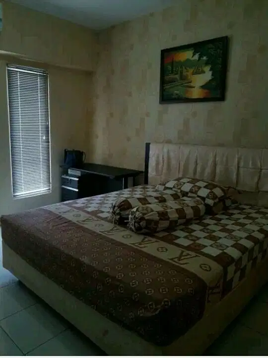 Murah UC barkeley ciptraland sekat Cornerll denver