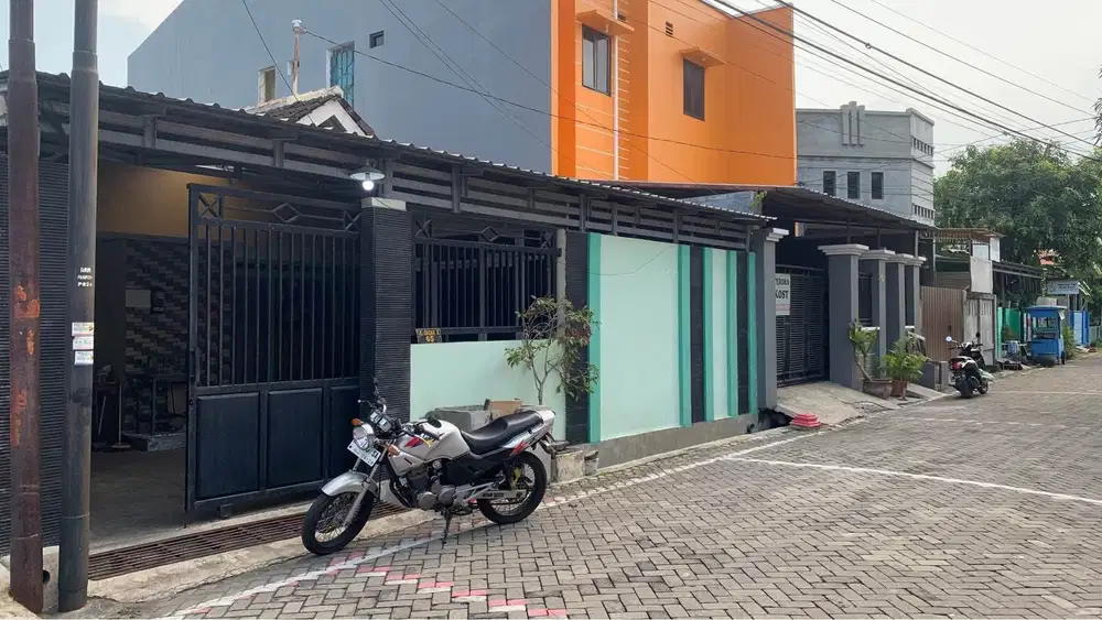 Rumah Dijual di Jl Badak Pandeanlamper Gayamsari dekat Lotte Mart