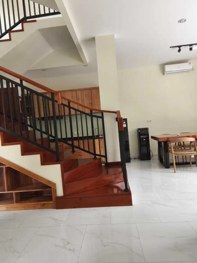 FOR RENT VILLA BARU 3 BR BAGUS VIEW SAWAH LOKASI TENANG DI UBUD