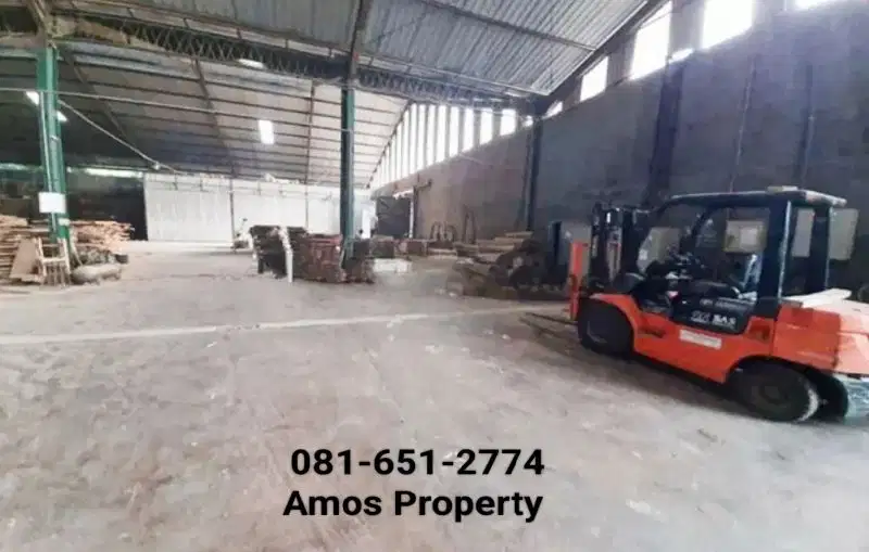 Pabrik Kayu di Jepara Jateng