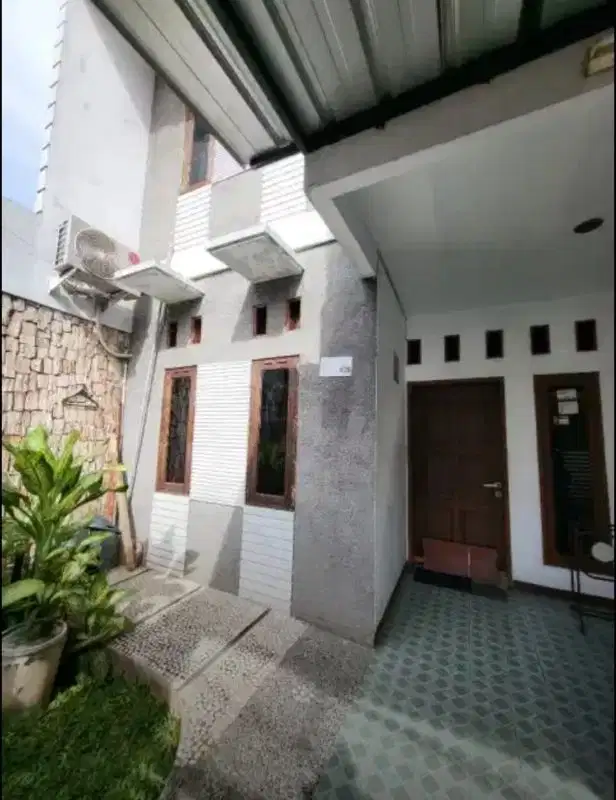 Dijual Rumah Siap Huni di Pondok Bambu