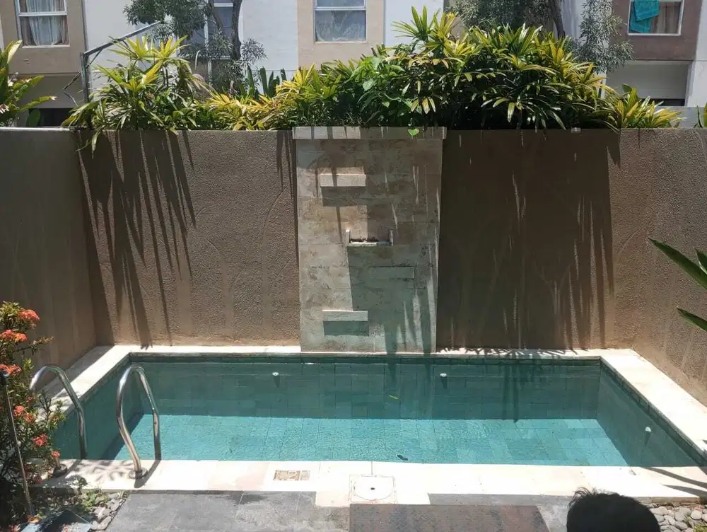 FOR RENT VILLA PRIVAT POOL ONE GATE KAWASAN VILLA DI SEMINYAK