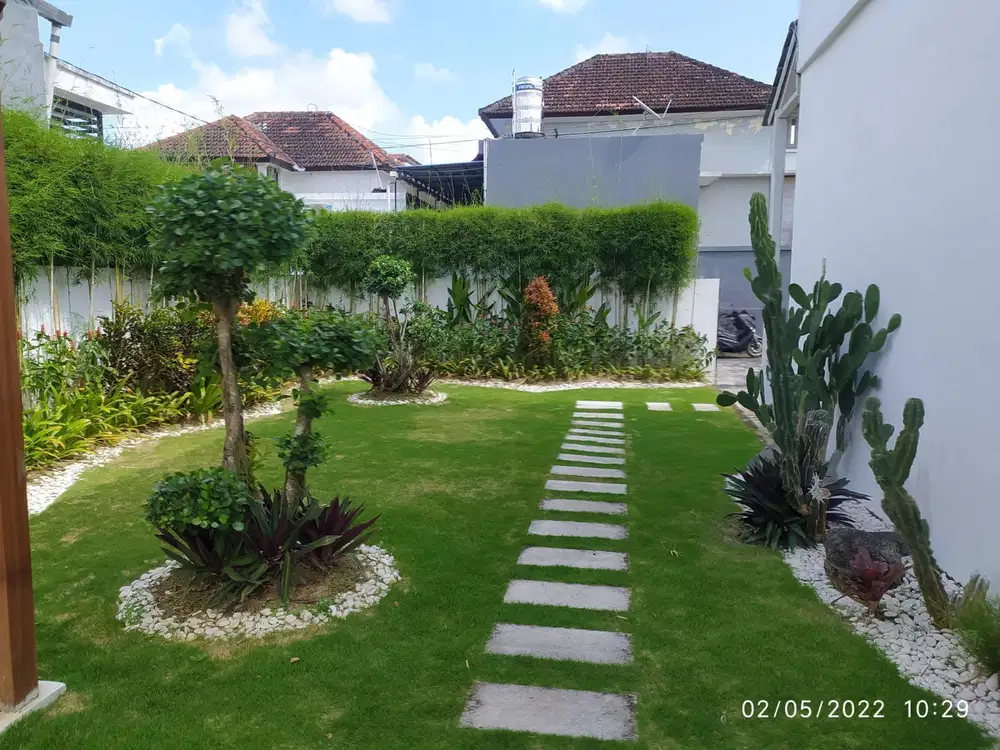 RUMAH SIAP HUNI 2LT MINIMALIS SANGAT BAGUS LOKASI STARTEGIS