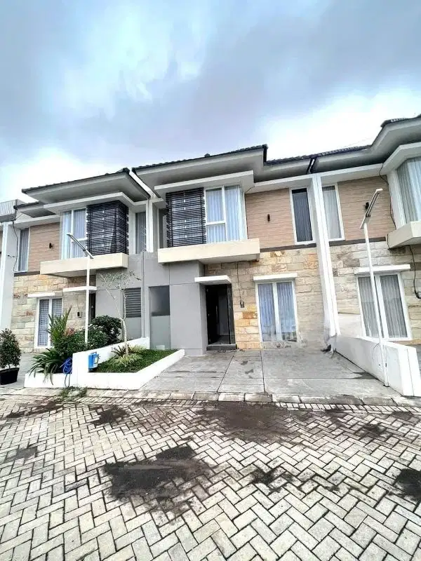 Rumah Baru 2 Lantai di Suhat Borobudur Kampus UB