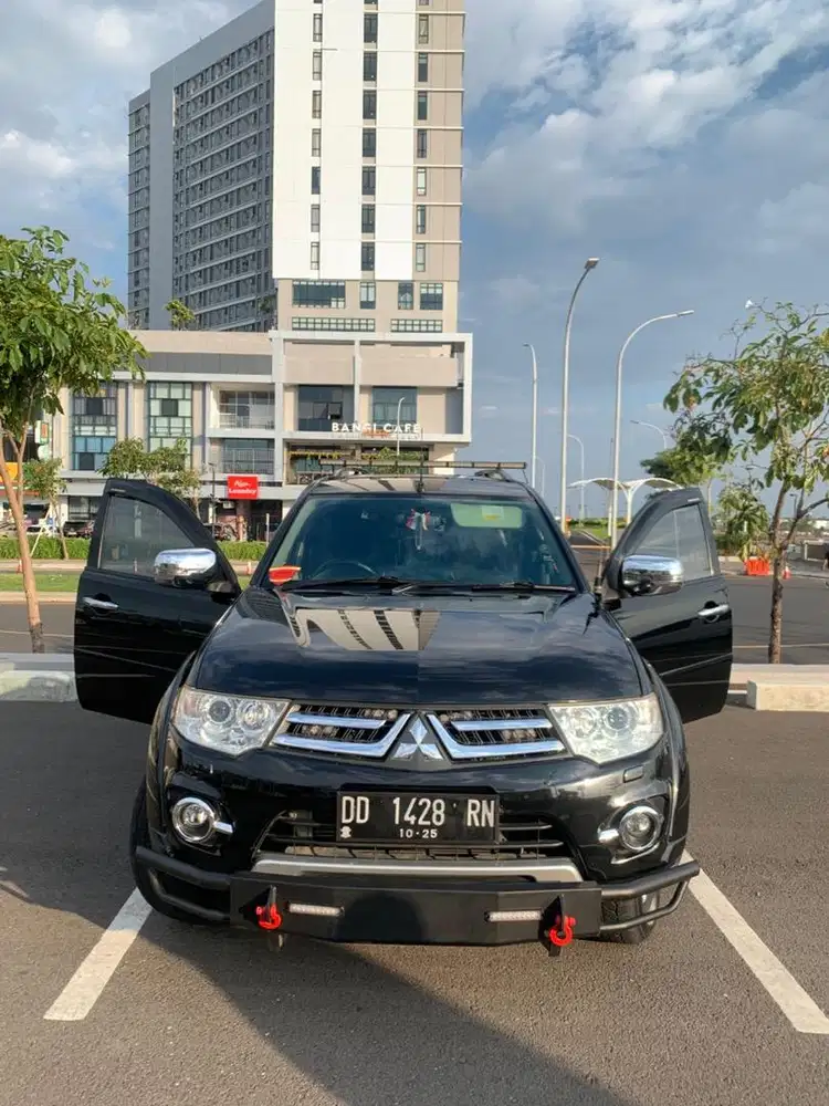 Pajero sport dakar AT 2,5 2015