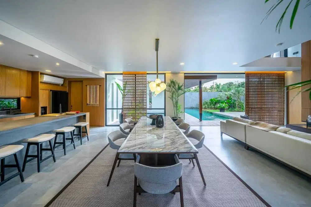 LUXURY VILLA READY FURNISHED 4BR PRIVAT POOL ONE GATE JIMBARAN