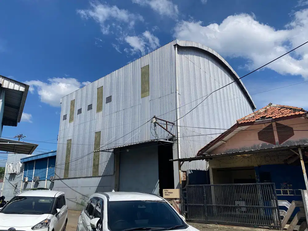 Dijual Gudang 630 m2 di Purwakarta Kota