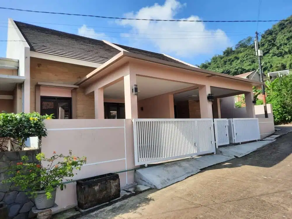 Rumah baru bisa kpr banyak bonus dekat tol baros borma kerkof