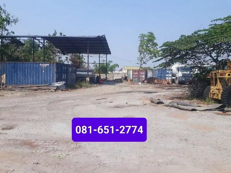 Tanah di Raya Legundi Gresik