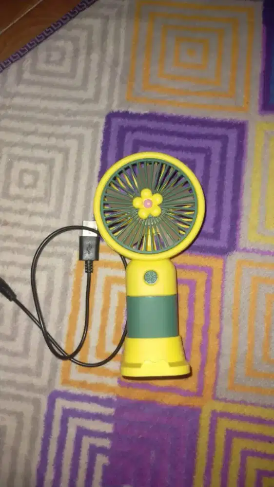 kipas angin mini portable