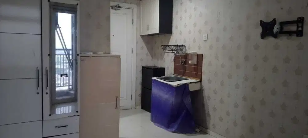 Di sewakan apartemen green lake Sunter tipe studio unfurnish