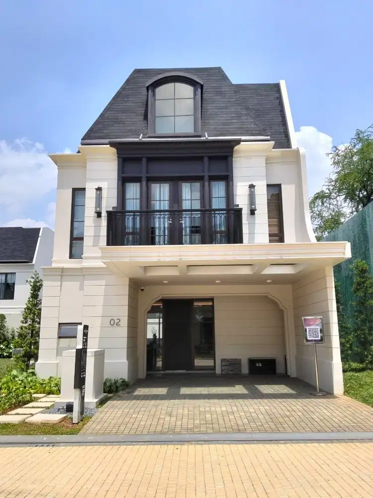 Hunian Mewah View Danau, The Allegra at Casa de Lago Lippo Cikarang