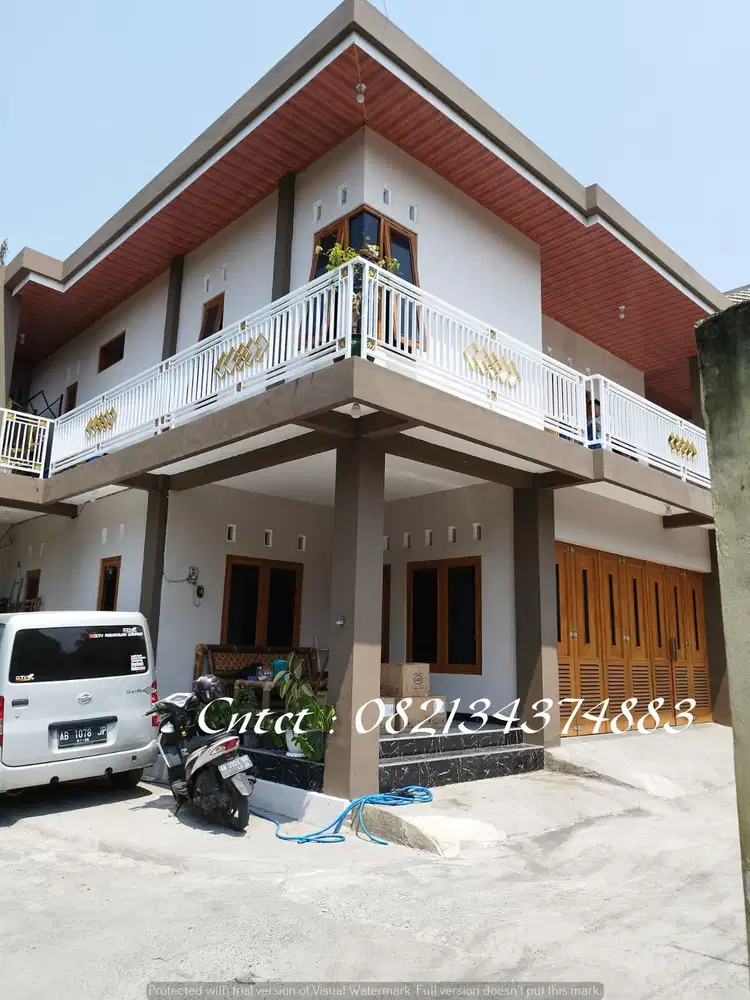 Dijual Rumah 2 lantai luas & strategis,cocok untuk home industry, Lt 1