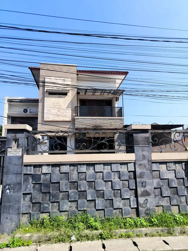 Rumah Deket bintaro plaza