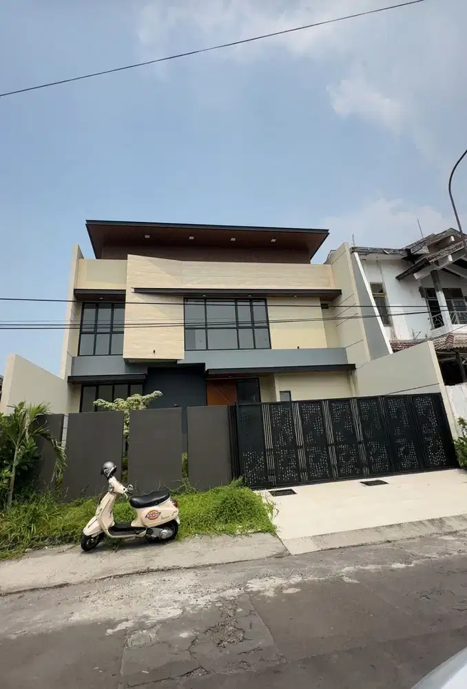 RUMAH BARU KERTAJAYA 1 MENIT KE GALAXI MALL DARMAHUSADA PAKUWON CITY S