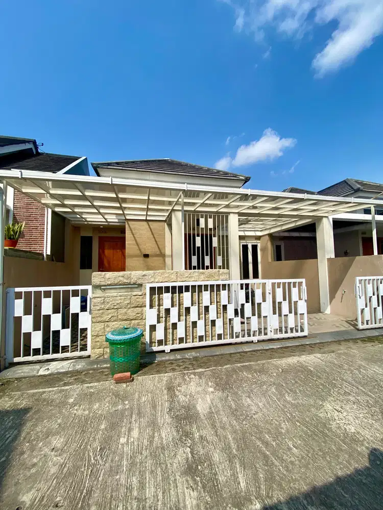 RUMAH ELEGAN MEWAH - BANTING HARGA DI WEDOMARTANI NGEMPLAK SLEMAN