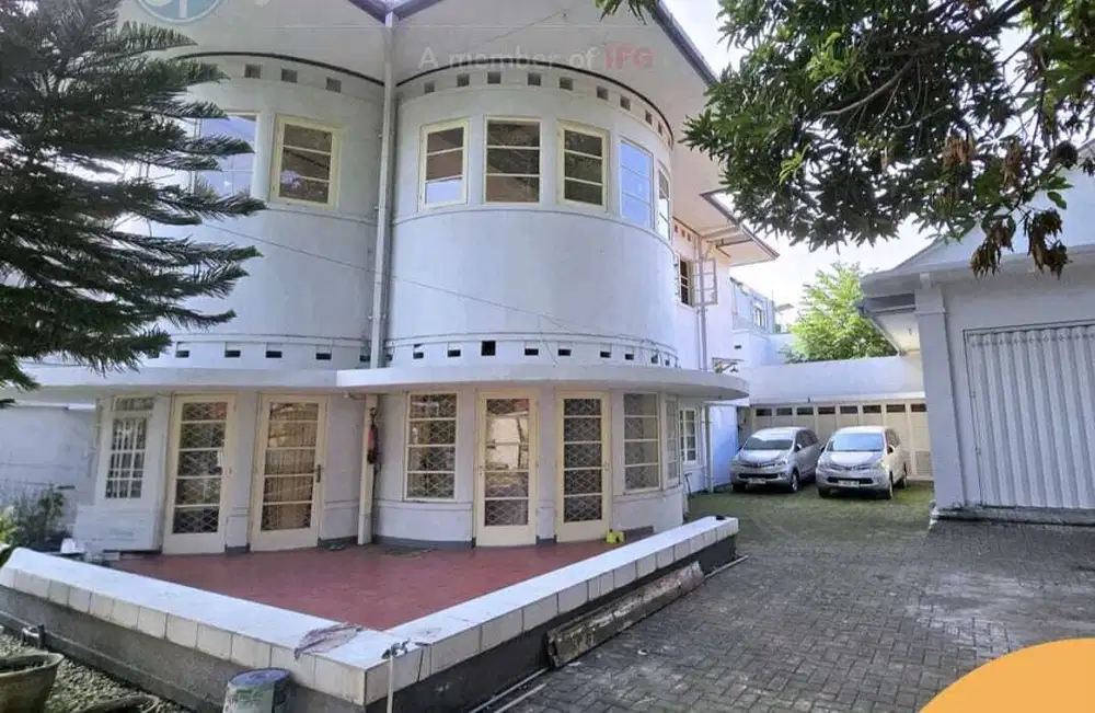 Sewa atau Dikontrakan Tempat Usaha di Area Diponegoro Surabaya