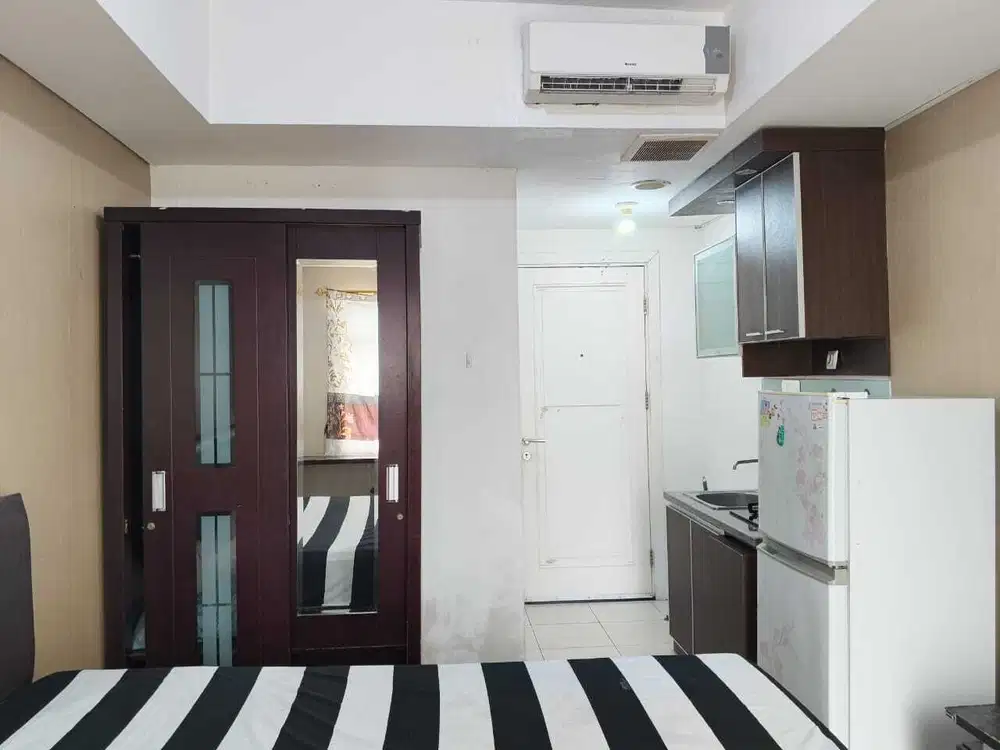 Di sewakan apartemen green lake Sunter tipe 2 bedroom furnish
