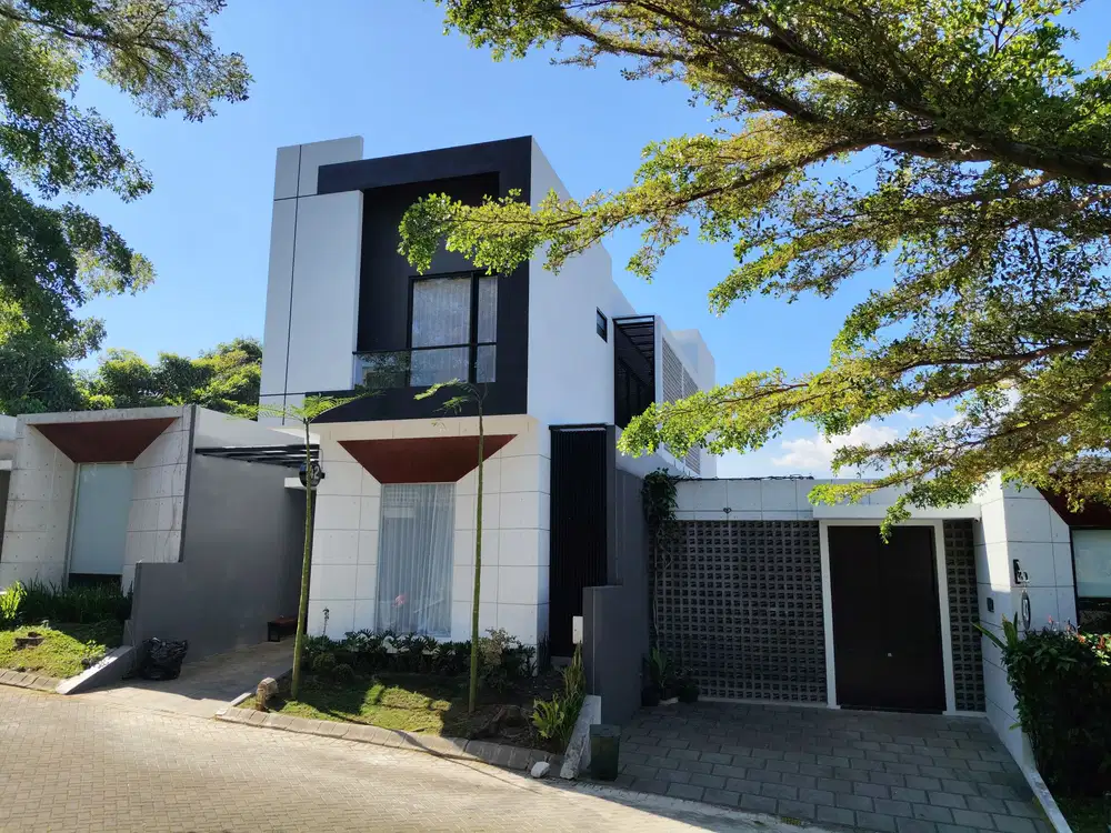 Villa kings park 8 kota batu potensi income 400 jt per tahun d