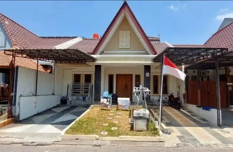 Rumah 2 Lantai di Tamansari Majapahit Pedurungan Semarang