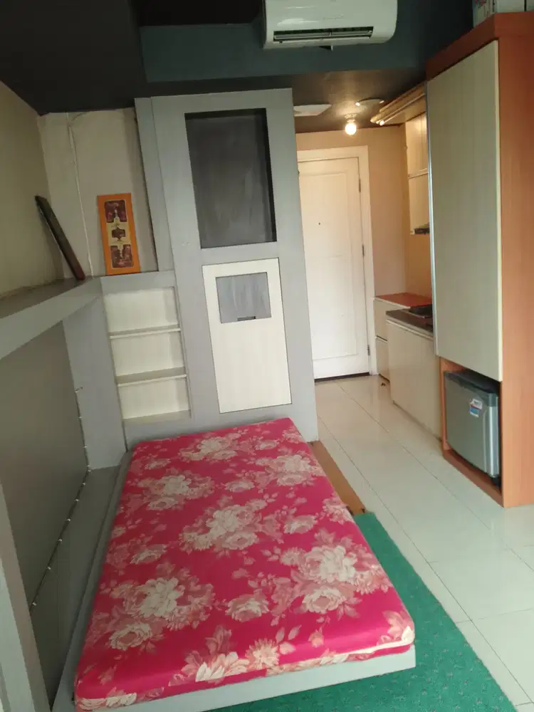 Di sewakan apartemen green lake Sunter tipe studio furnish