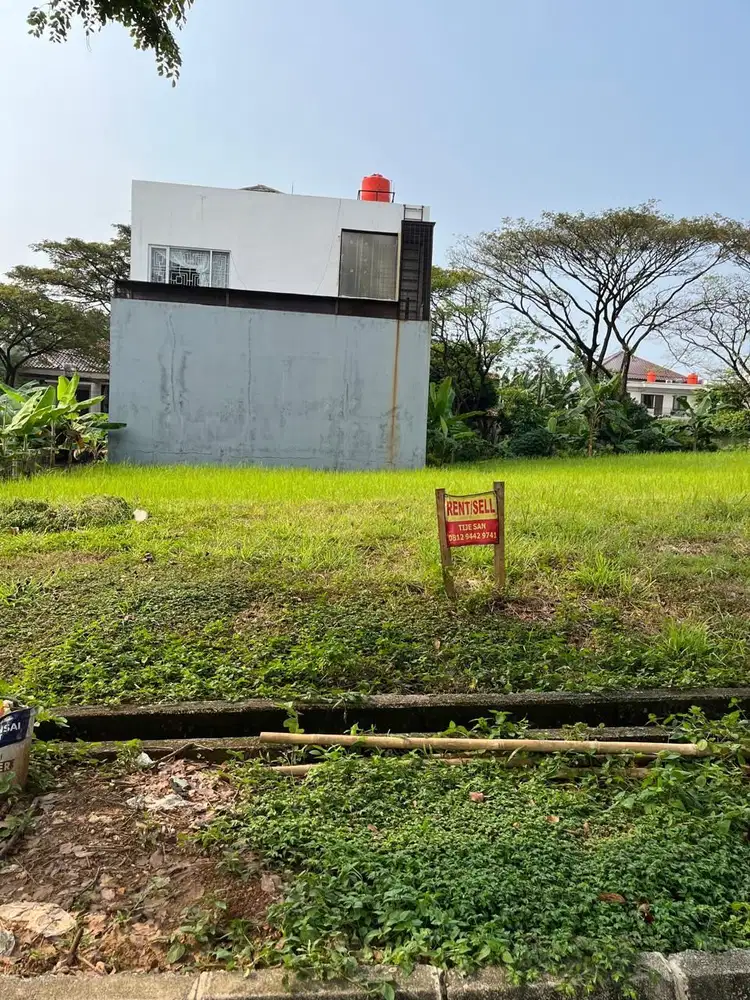 Dijual Cepat Kavling 220 m² SHM Taman Simpruk Lippo Cikarang 5 Juta/m²