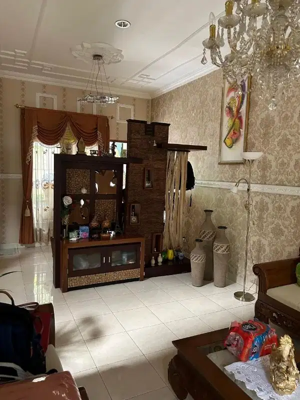 DIJUAL RUMAH MEWAH DI PERUM PREMIUM MERTOYUDAN MAGELANG