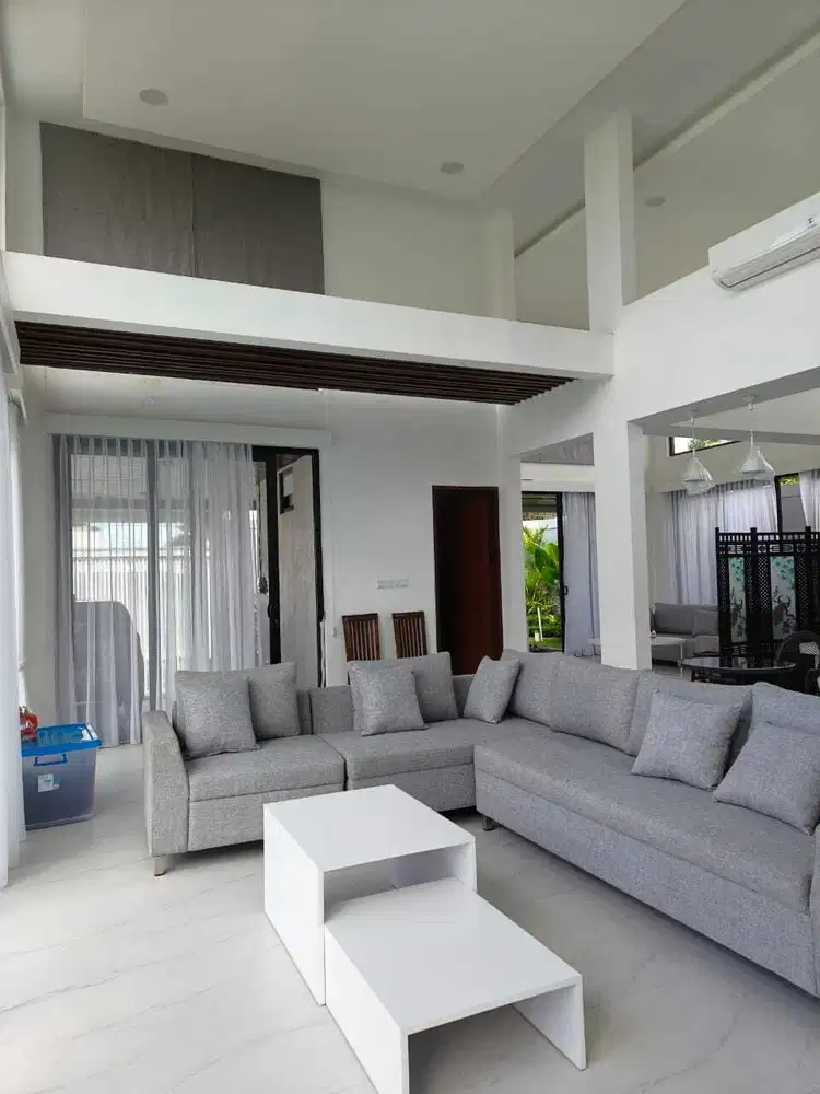 VILLA READY BARU 3 BR VIEW SAWAH BEST LOCATION DI UMALAS BALI