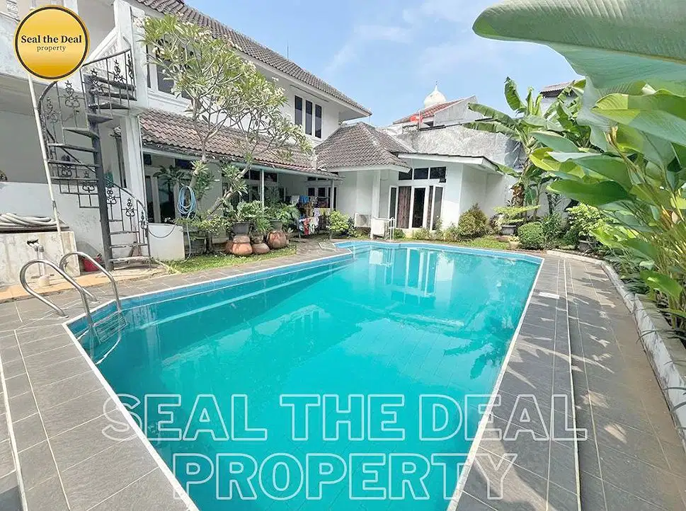 Disewakan Rumah Di Area Kemang/Cipete/Cilandak Jakarta Selatan STD526