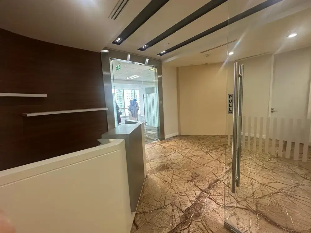 DISEWAKAN OFFICE PARTISI DI THE PLAZA