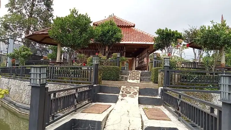 JUAL CEPAT VILA NYAMAN STRATEGIS CIWIDEY BANDUNG SELATAN